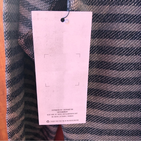 Hurley Striped Long Sleeve Crew Neck - Blue & Gray - Medium NWT - Picture 12 of 16